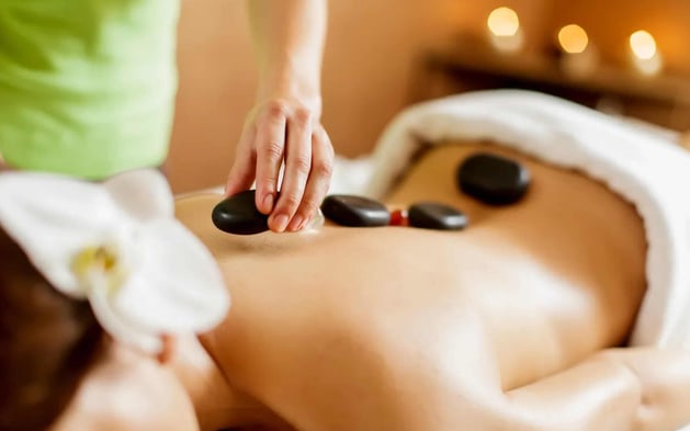 hero-village-spa-desktop